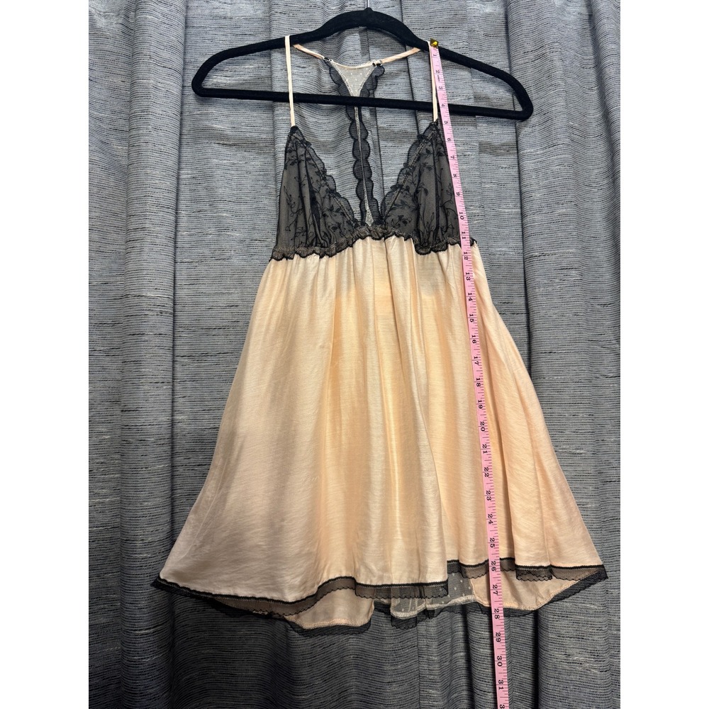 Victoria's Secret Babydoll Lingerie Black Lace Trim Sleepwear Peach S‎